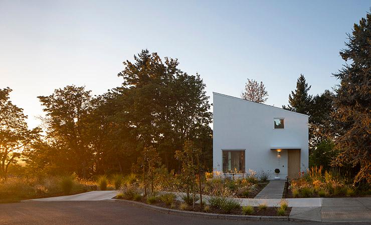 Tonal House